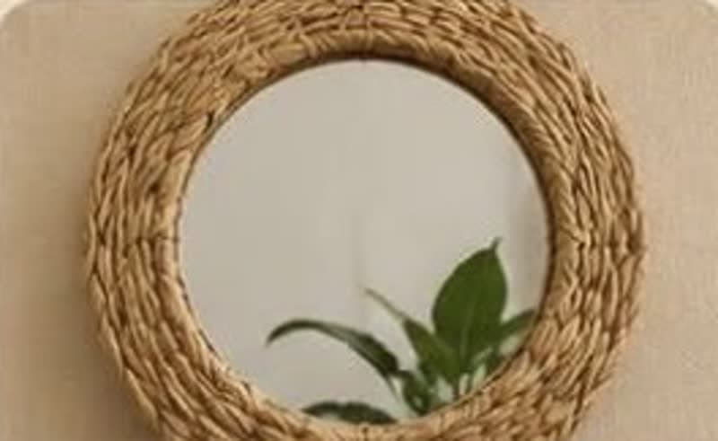 Piezas de Espejos tejidas en el taller